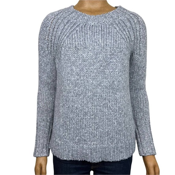 Ann Taylor Sweaters - Ann Taylor Chunky Knit Sweater in Gray Size Large